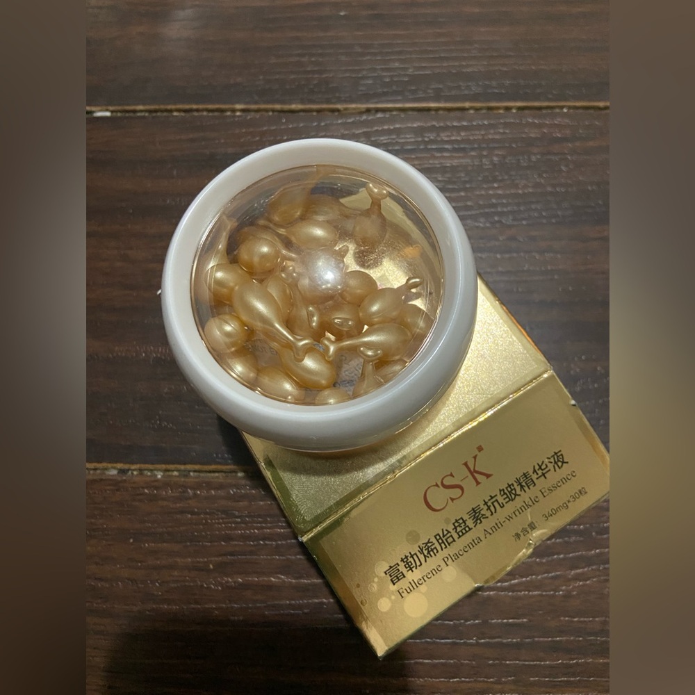 CS-K Fullerene Placenta Anti Wrinkle Face Essence Serum  30 Capsules